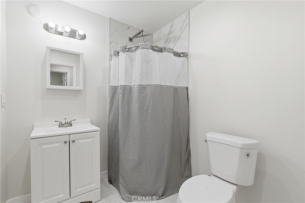 10012 Plainview Avenue Property Photo 33