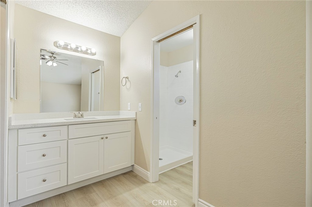 1544 E Norberry Property Photo 23