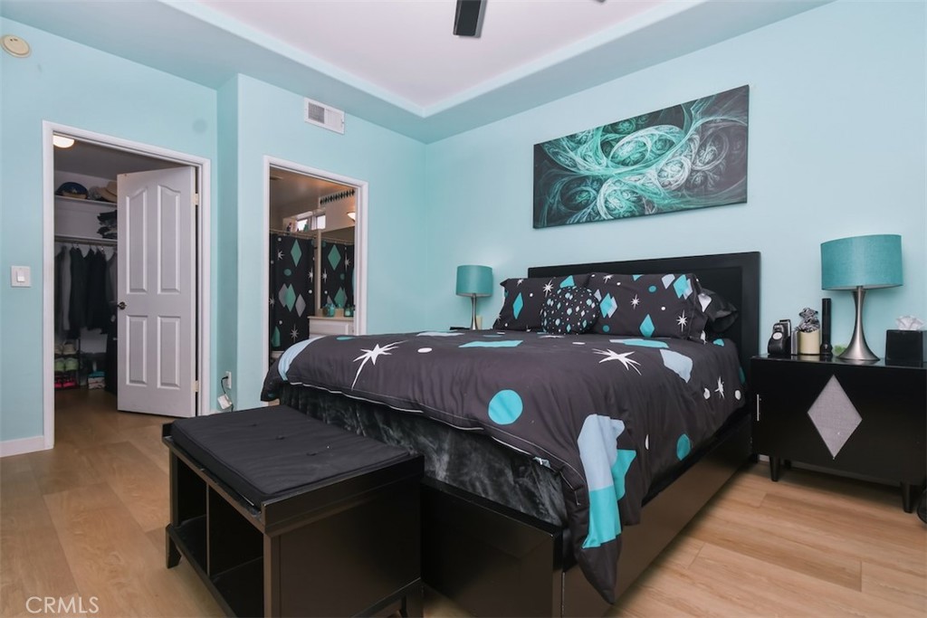 4455 Hazeltine 208 Property Photo 15