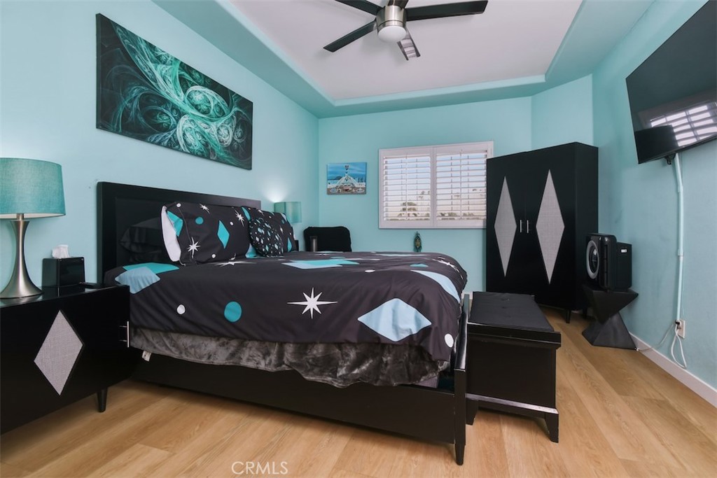 4455 Hazeltine 208 Property Photo 16