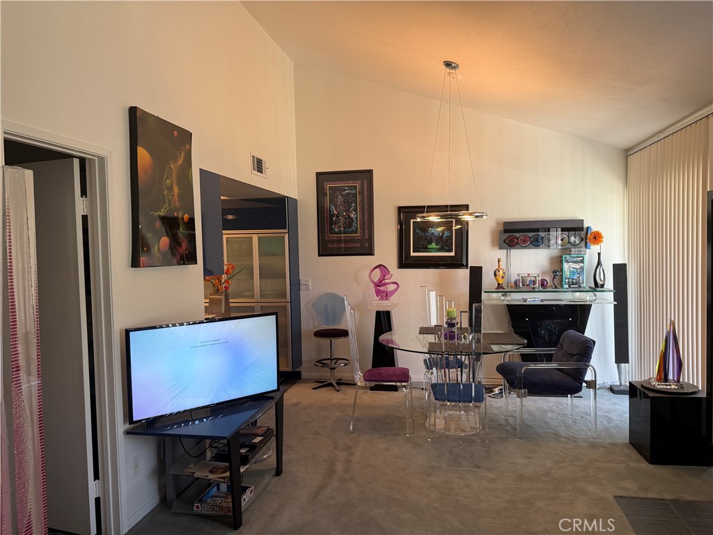 351 N Hermosa Drive 3a2 Property Photo 5