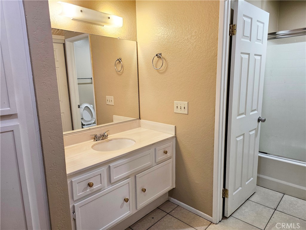 2554 Olive Drive 10 Property Photo 15