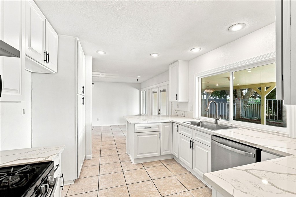 11423 Bartee Ave Property Photo 17