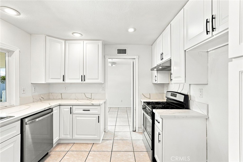 11423 Bartee Ave Property Photo 18