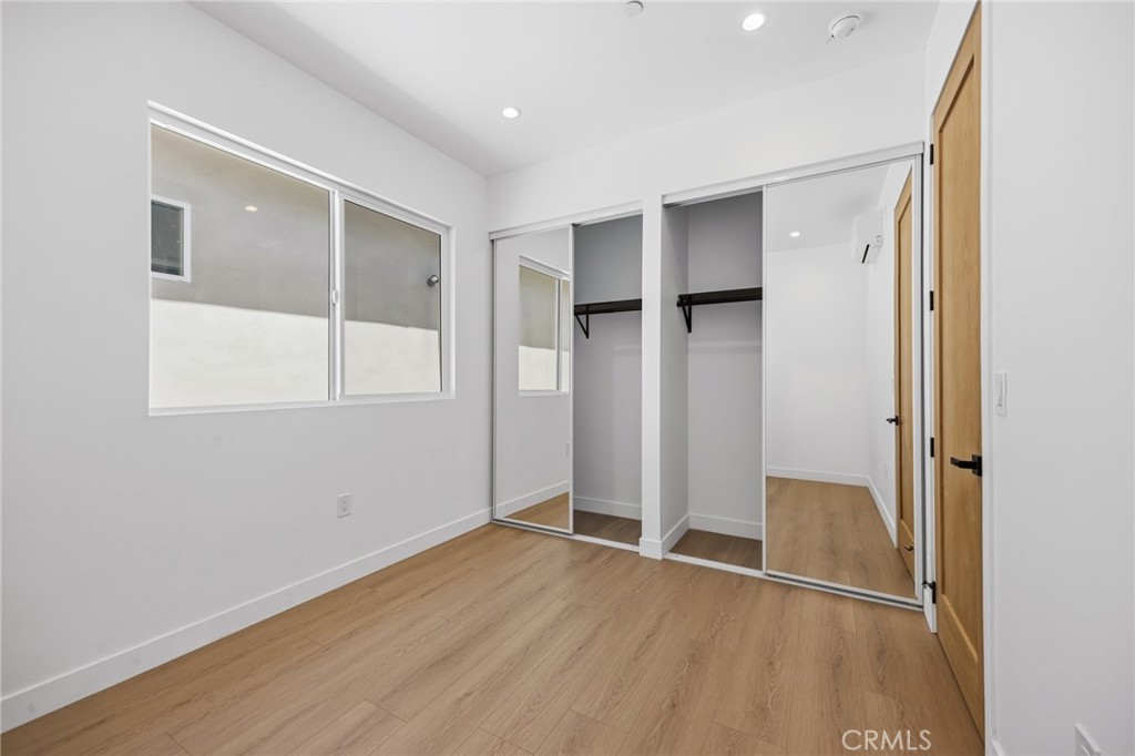 7647 1/2 Melvin Avenue Property Photo 10