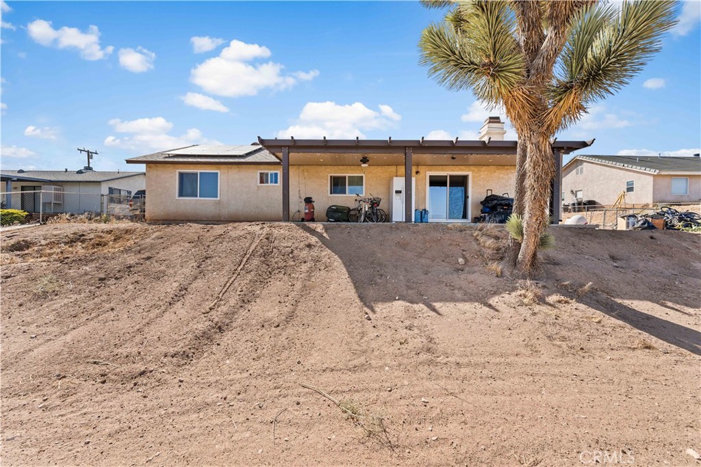 15723 Halinor Street Property Photo 2