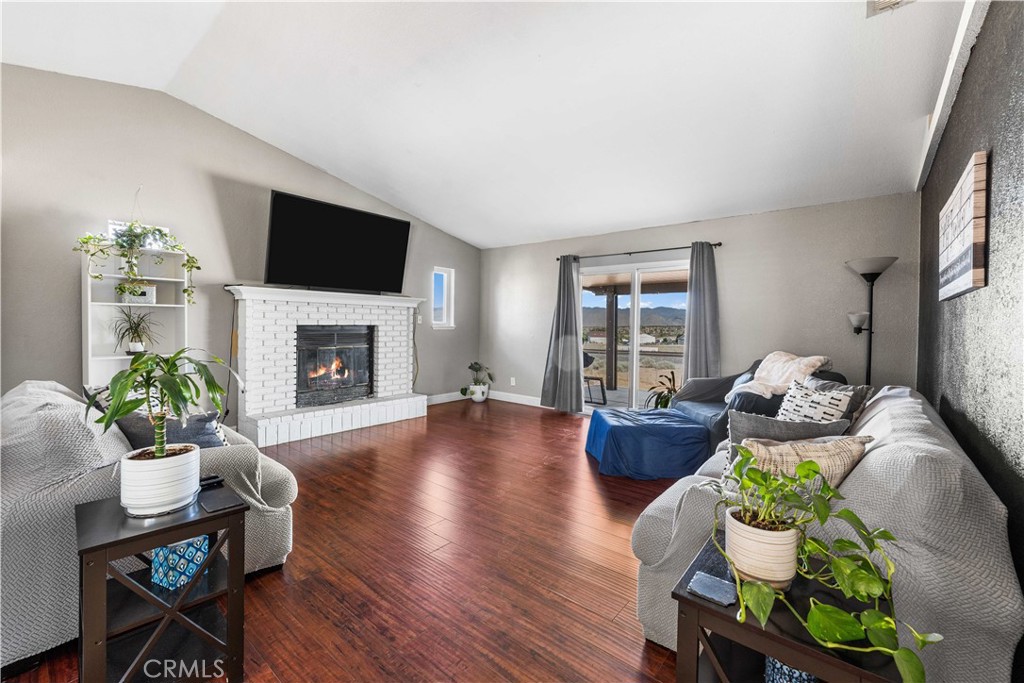 15723 Halinor Street Property Photo 3