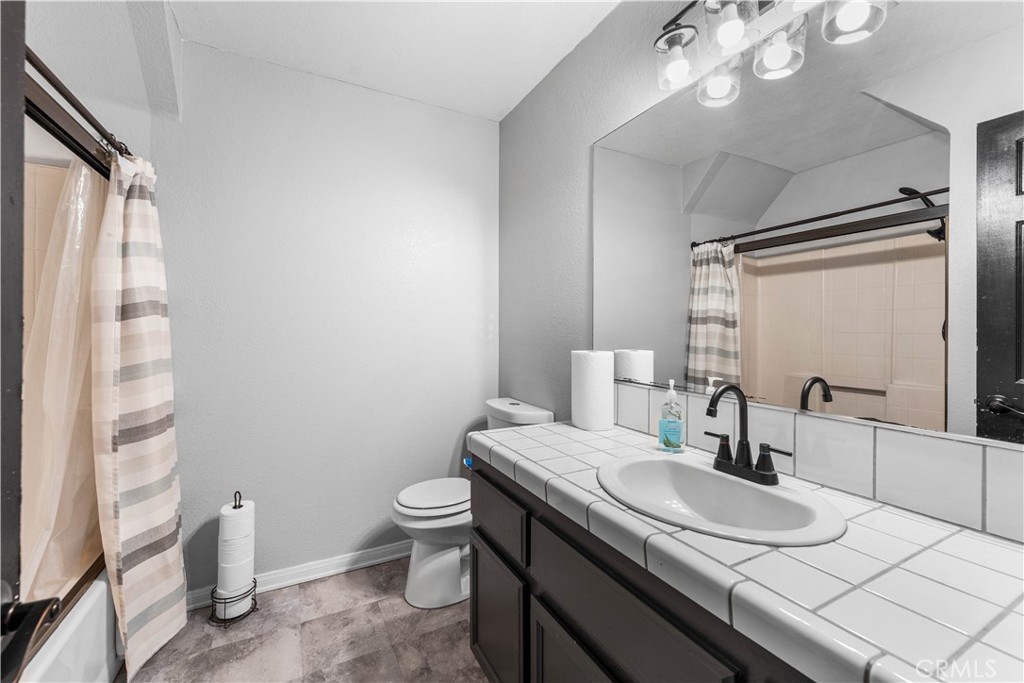 15723 Halinor Street Property Photo 22