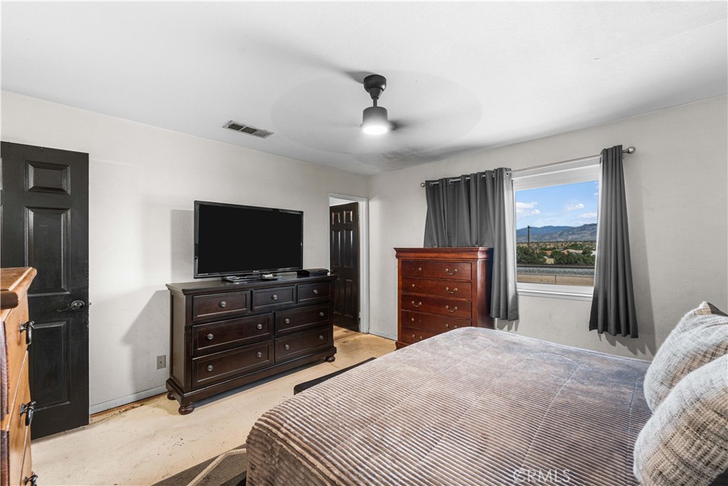 15723 Halinor Street Property Photo 24