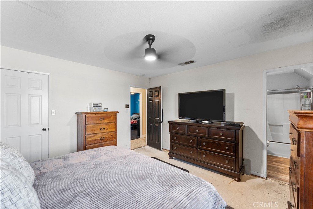 15723 Halinor Street Property Photo 25