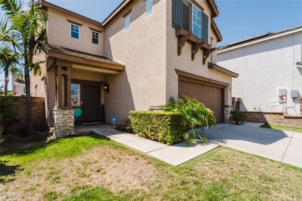 5419 Wildsage Property Photo 4