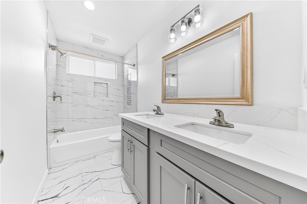 19243 Knapp St Property Photo 17