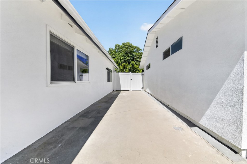 19243 Knapp St Property Photo 66