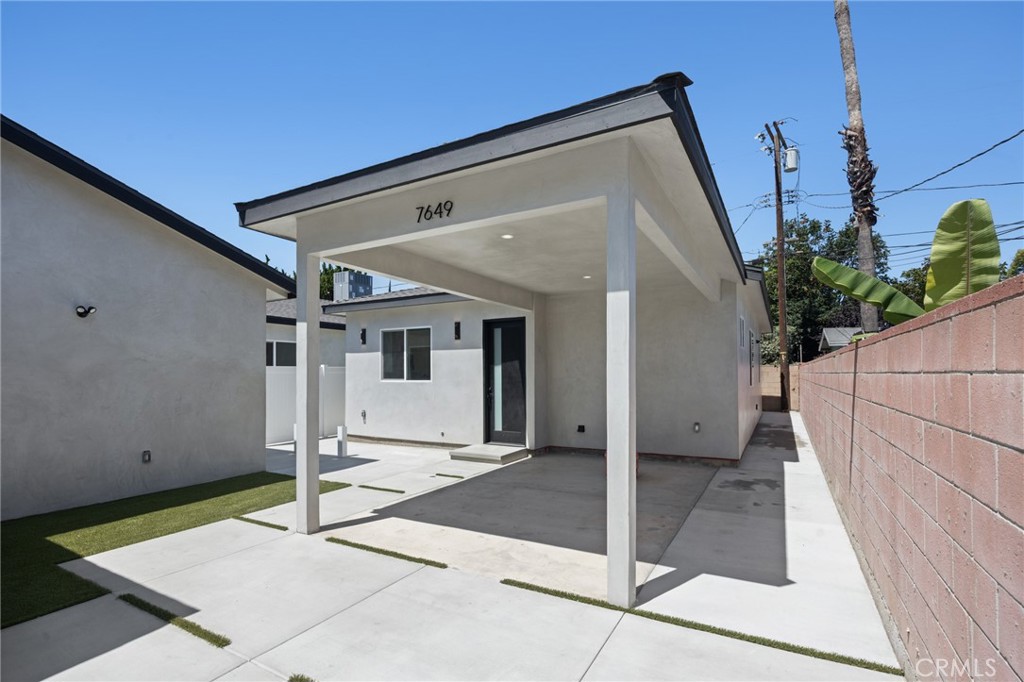 7649 Melvin Avenue Property Photo 1