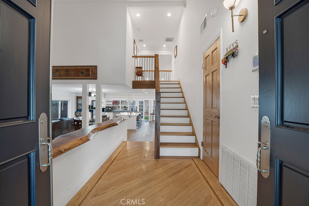 6305 Crebs Property Photo 7