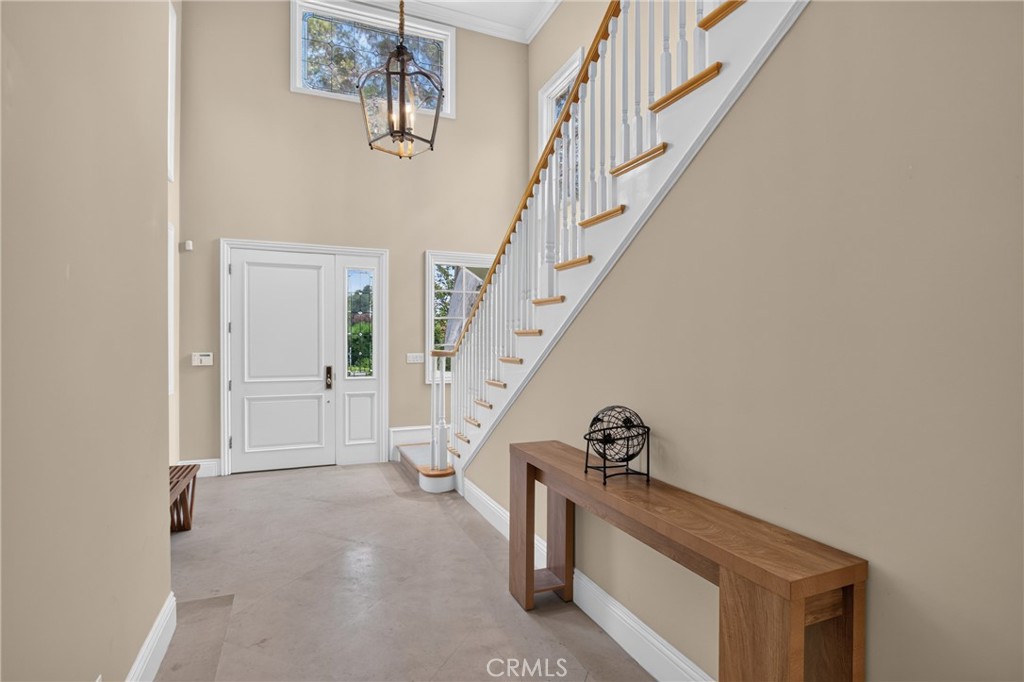 5255 Amestoy Property Photo 17