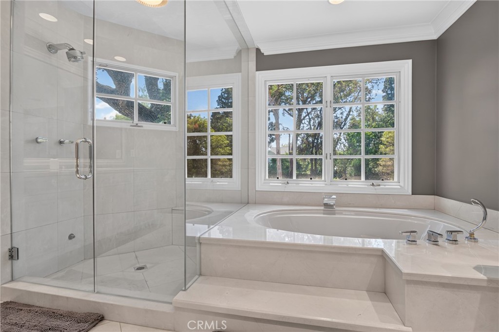 5255 Amestoy Property Photo 34