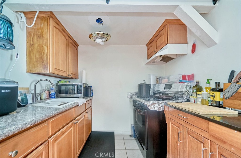 8357 Aura Property Photo 28