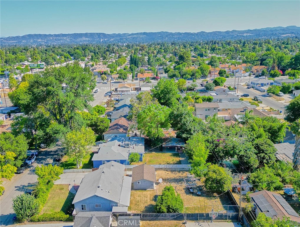 8357 Aura Property Photo 30
