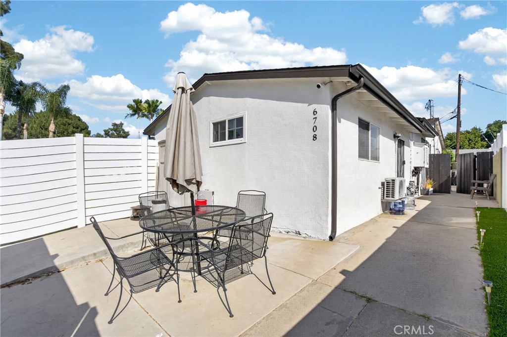 6710 Kurl Way Property Photo 16