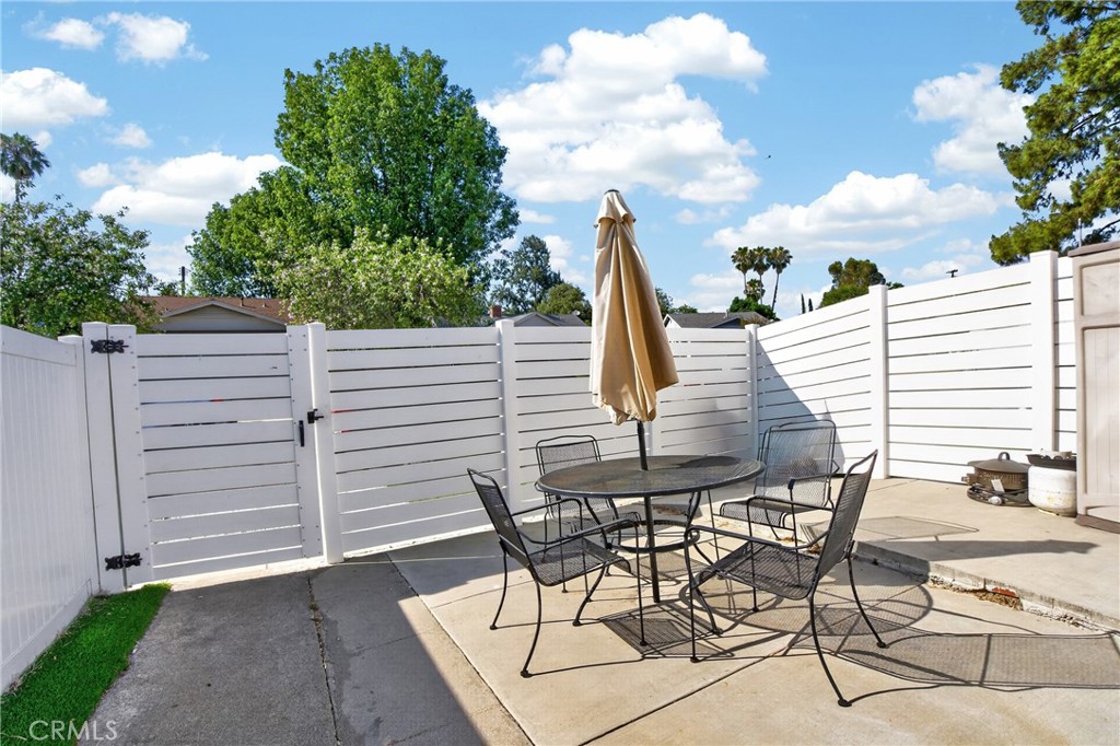 6710 Kurl Way Property Photo 20