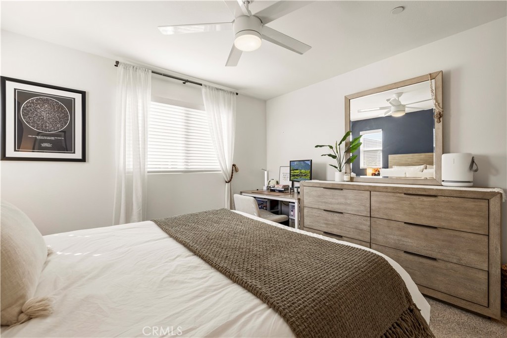 12827 Watt Lane E Property Photo 21
