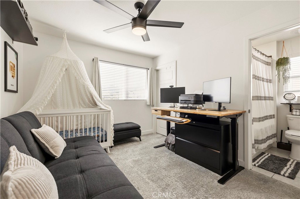 12827 Watt Lane E Property Photo 32