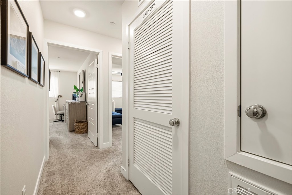 12827 Watt Lane E Property Photo 33