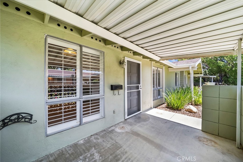 19157 Avenue Of The Oaks A Property Photo 5