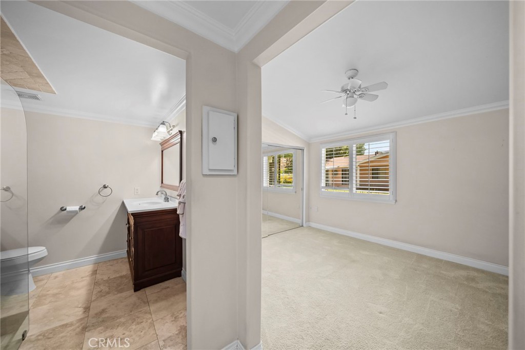 19157 Avenue Of The Oaks A Property Photo 18