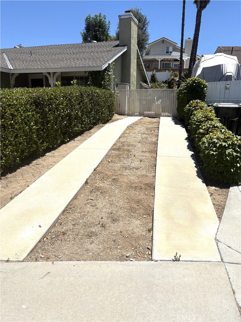 22552 Barcotta Drive Property Photo 2