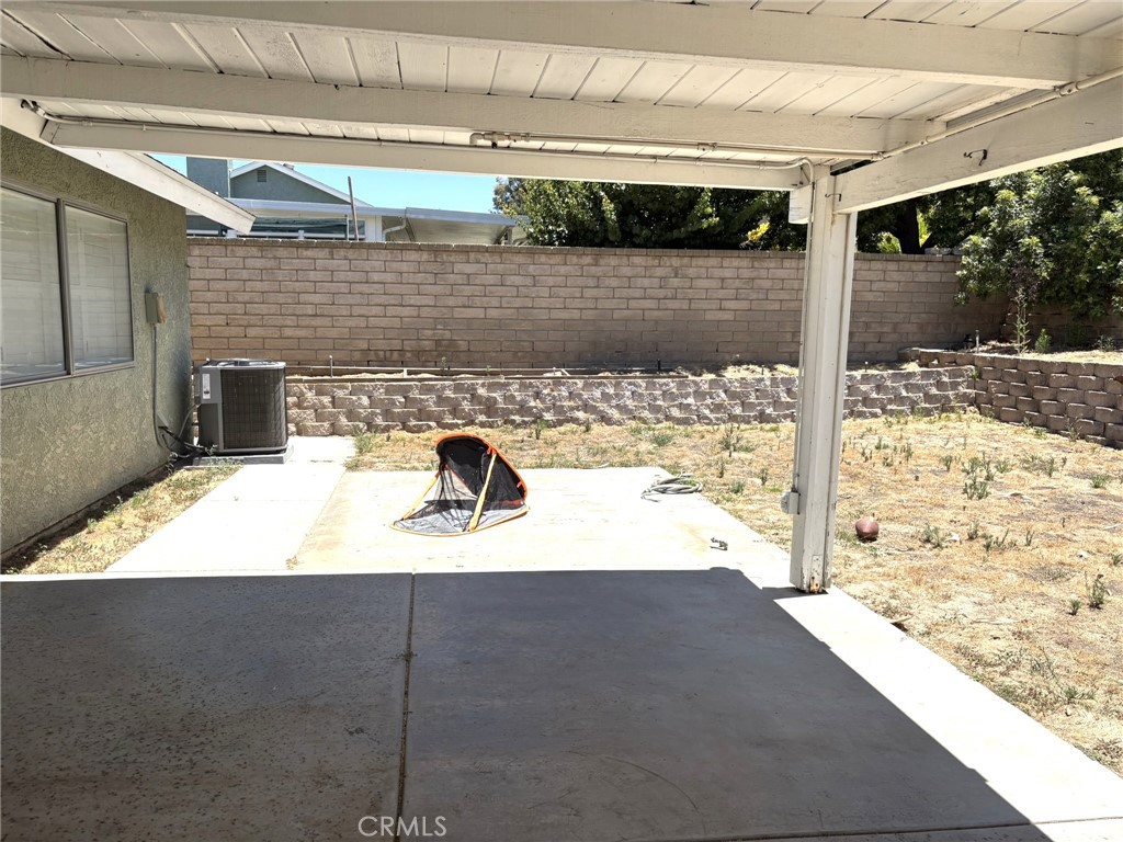 22552 Barcotta Drive Property Photo 14