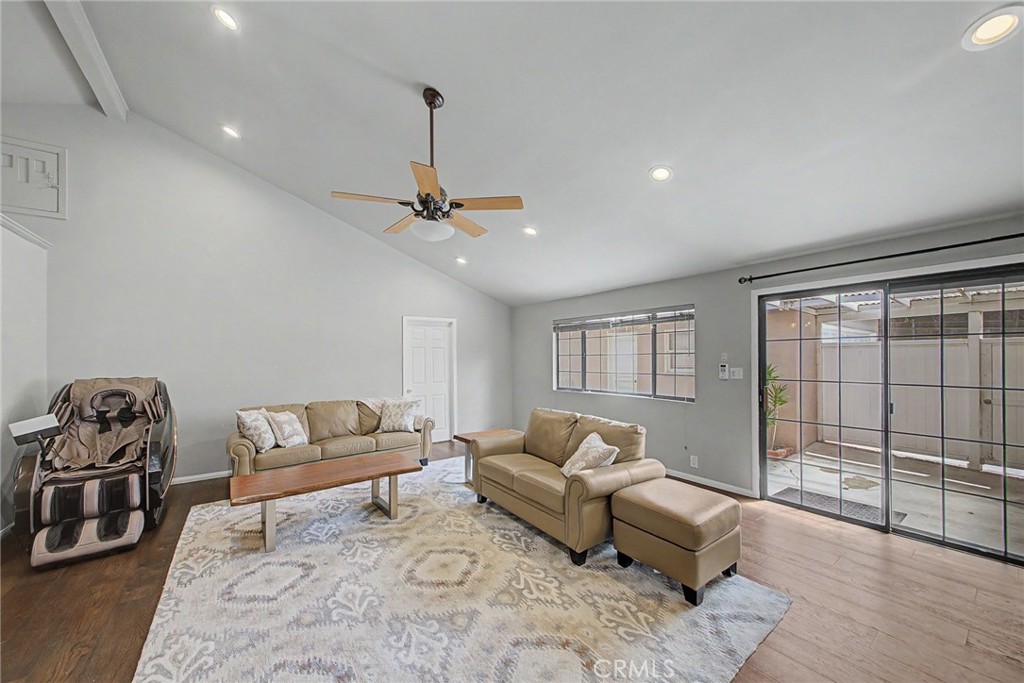 2521 Harmony Place Property Photo 10