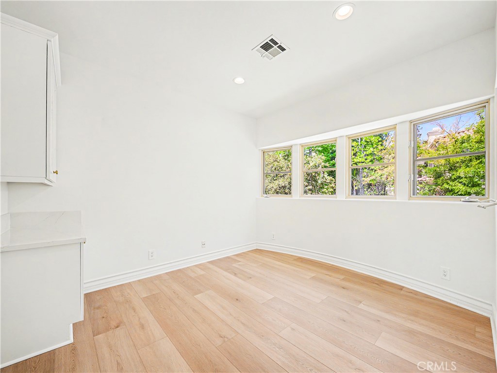 3907 Peartree Property Photo 28