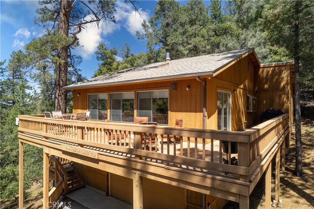 1528 Bernina Property Photo 2