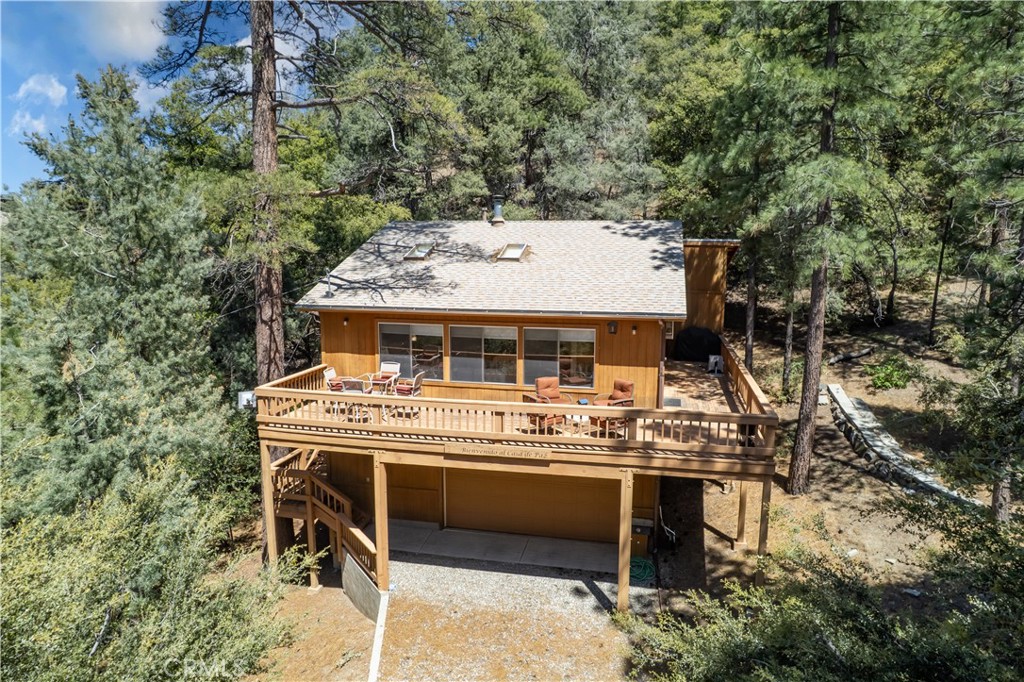 1528 Bernina Property Photo 17