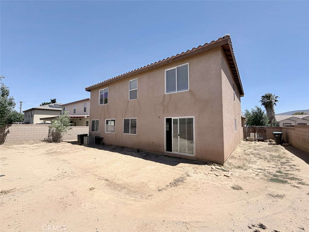 5517 W Avenue L14 Property Photo 18