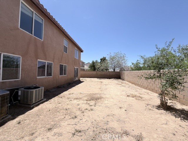 5517 W Avenue L14 Property Photo 19