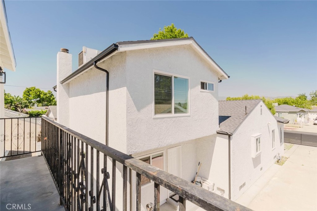 6517 Bellaire Avenue Property Photo 46
