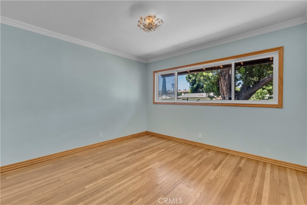 5452 Halbrent Avenue Property Photo 19