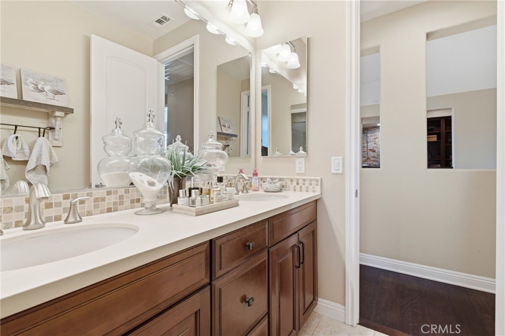 28107 Anvil Property Photo 34