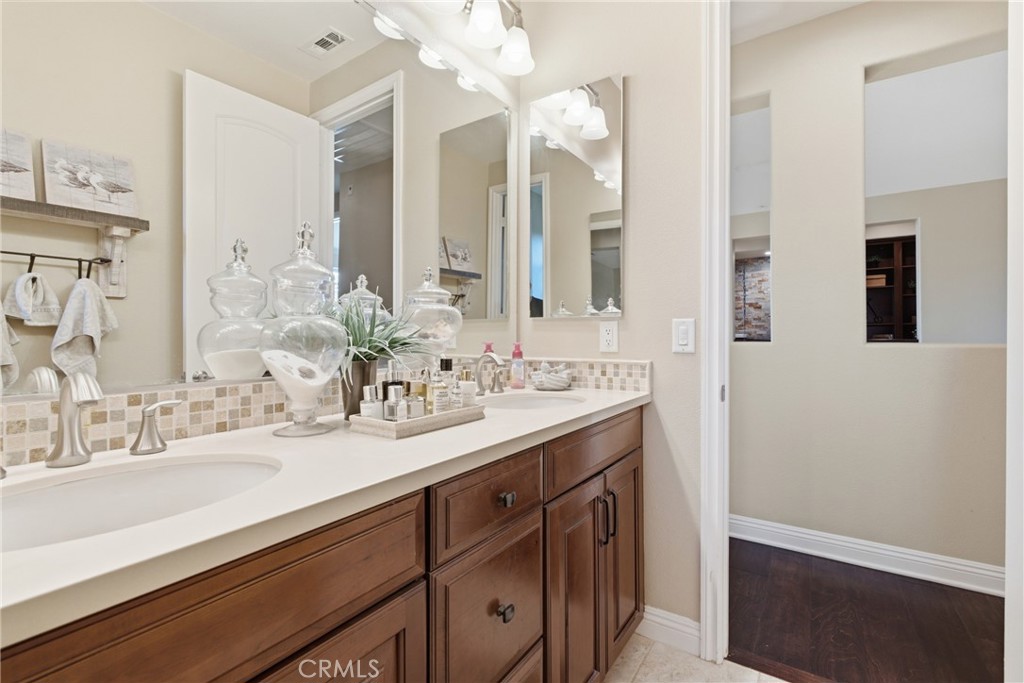 28107 Anvil Property Photo 35