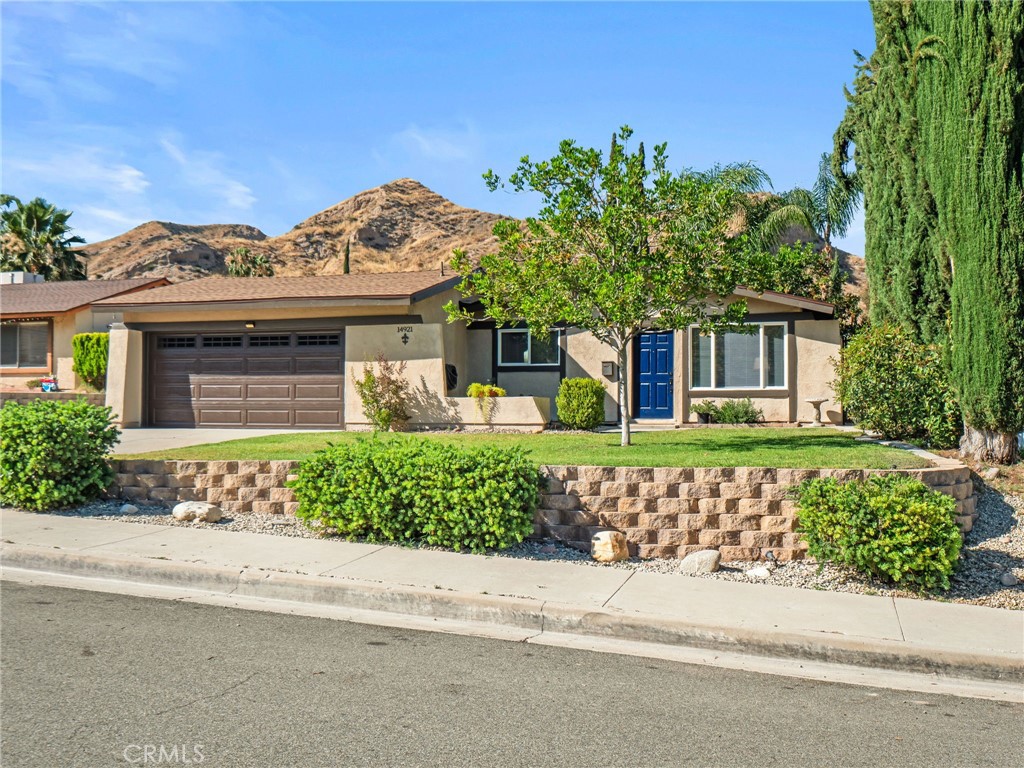 14921 Daffodil Avenue Property Photo 1
