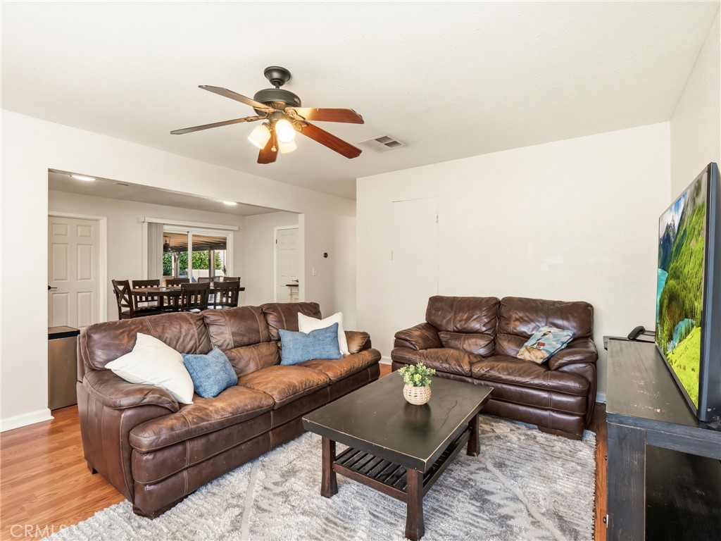 14921 Daffodil Avenue Property Photo 8