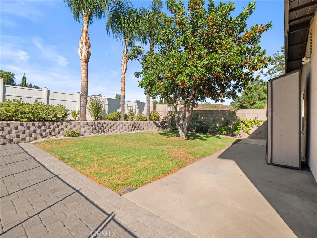 14921 Daffodil Avenue Property Photo 22