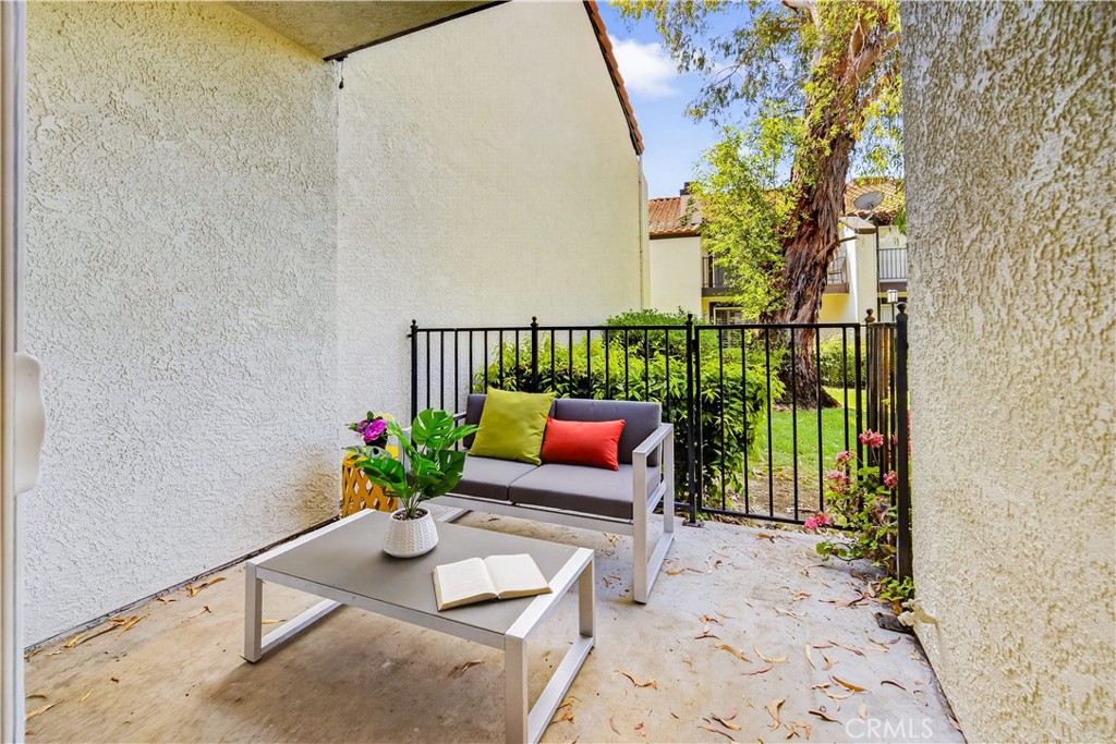 5612 Las Virgenes 37 Property Photo 17