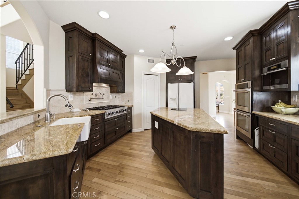13675 Davenport Property Photo 8