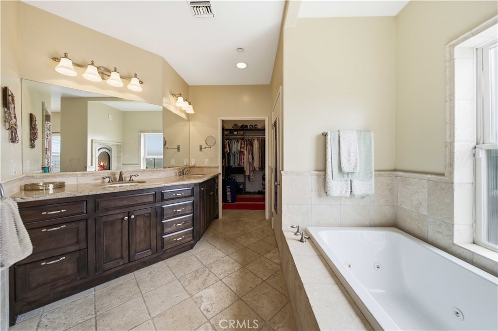 13675 Davenport Property Photo 17