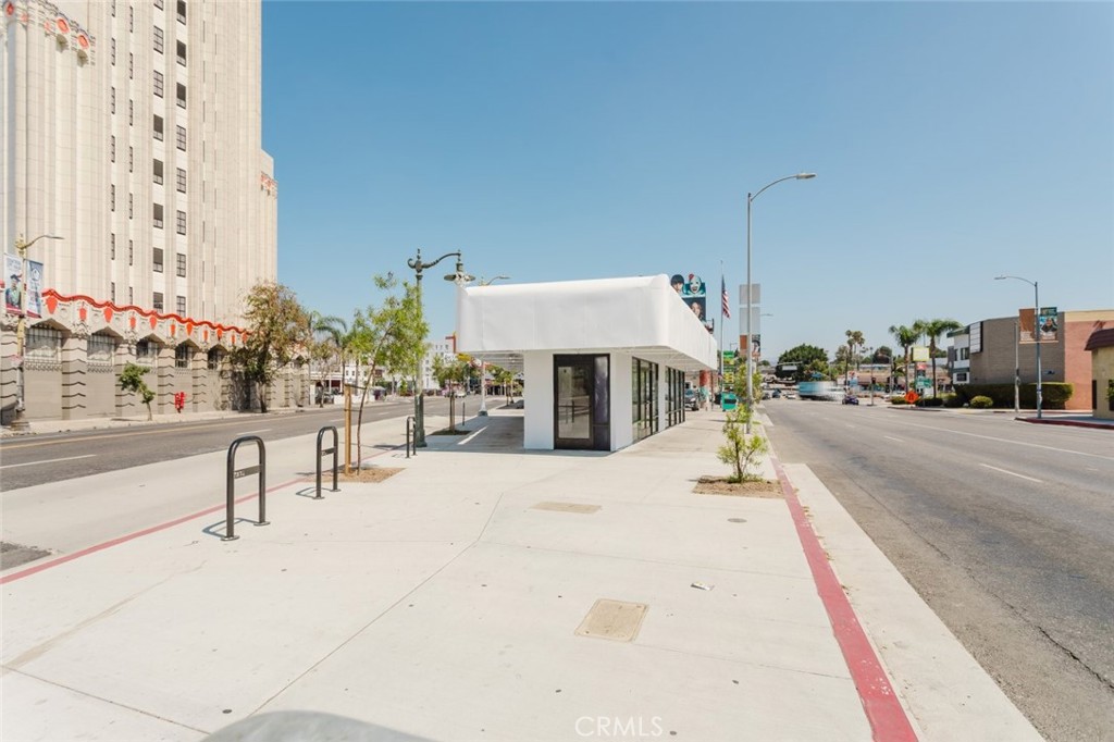 3615 Beverly Boulevard Property Photo 24