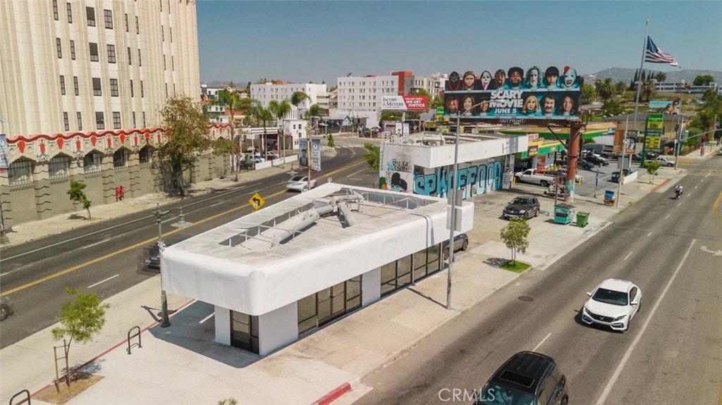 3615 Beverly Boulevard Property Photo 26